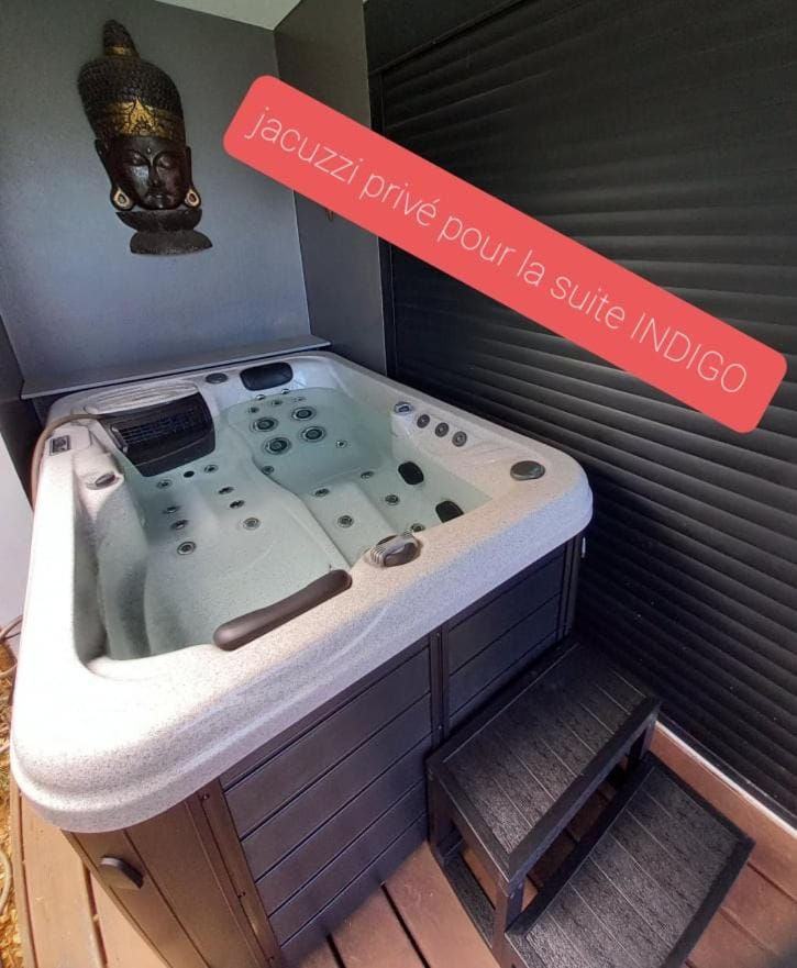 Hot Tub, Spa and wellness centre/facilities, Spa and wellness centre/facilities