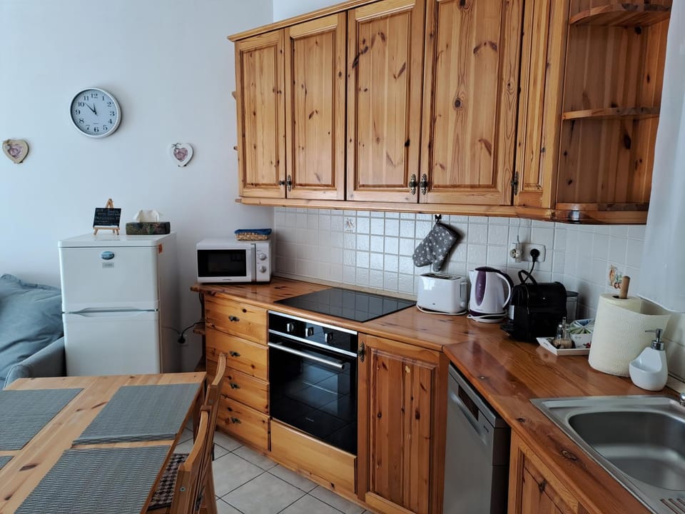 Plázs Apartman Balatonlelle Apartment in Hungary