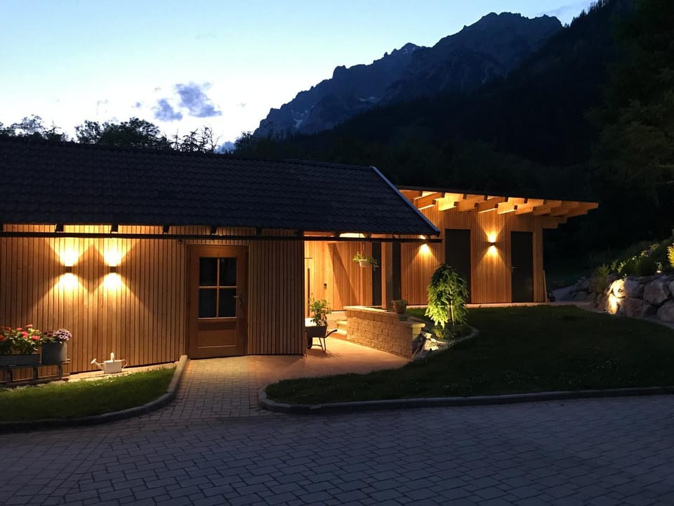 Property building, Facade/entrance, Garden