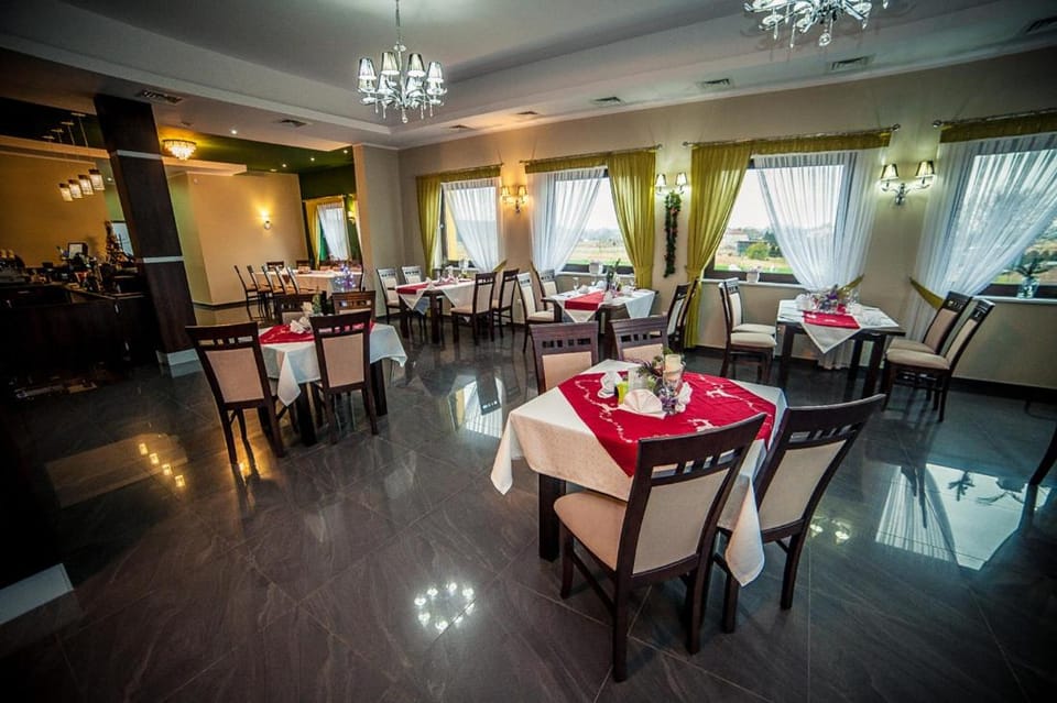 Restaurant/places to eat