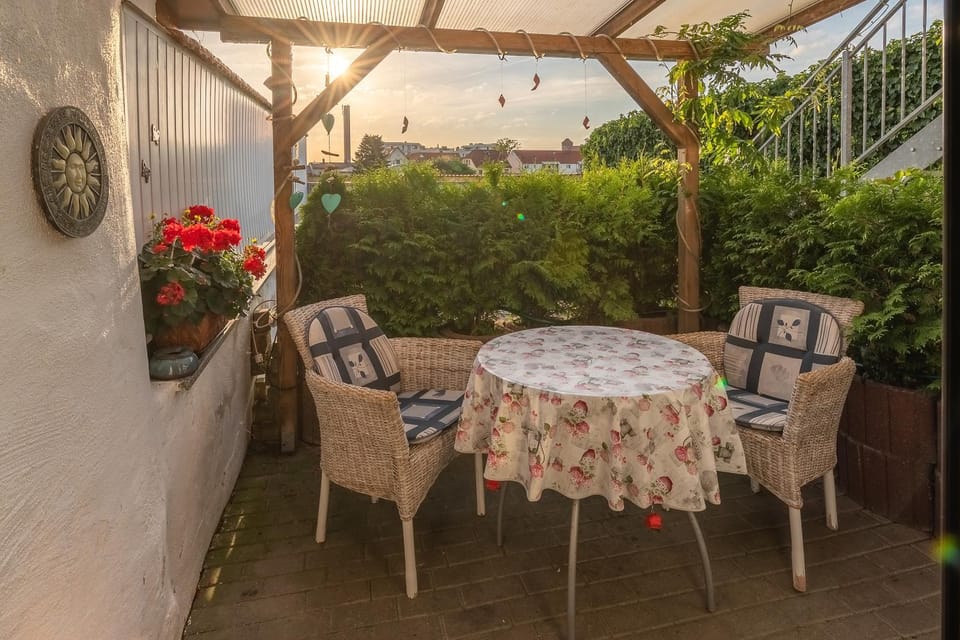 Patio, Garden, View (from property/room), Balcony/Terrace, Balcony/Terrace, Garden view