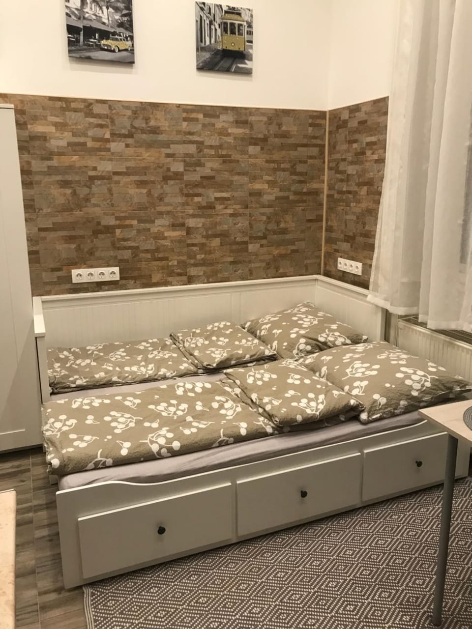 Móra apartmanház Apartment in Hungary