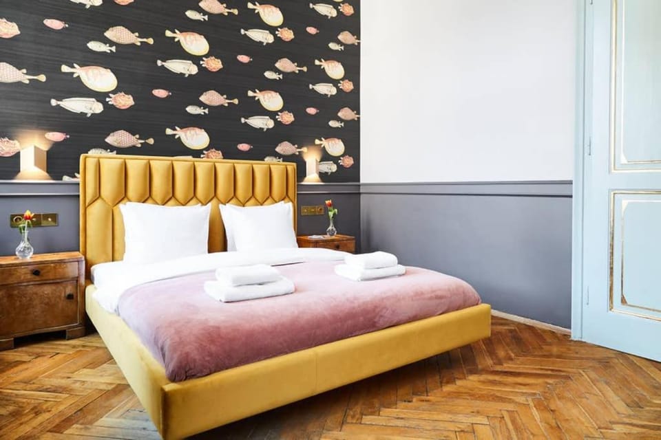 Bed, Bedroom