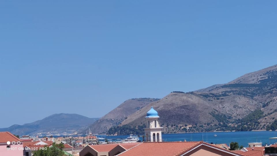 City view, Sea view