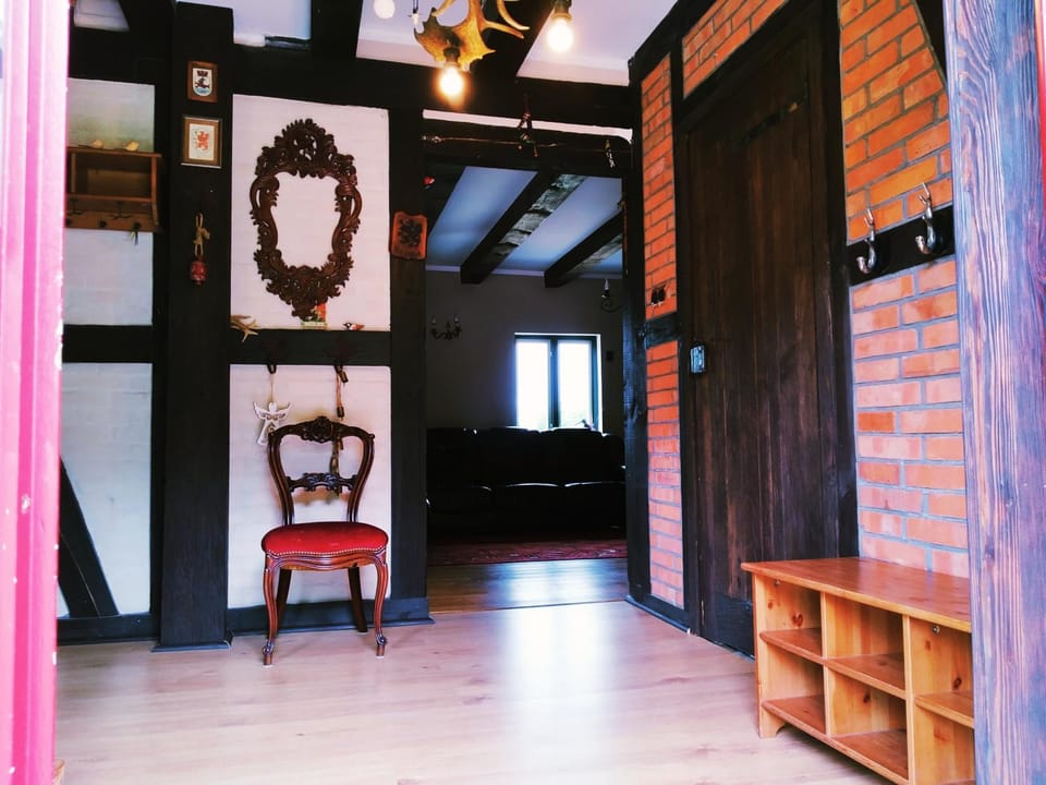 Podroże Chëcz House in Pomeranian Voivodeship