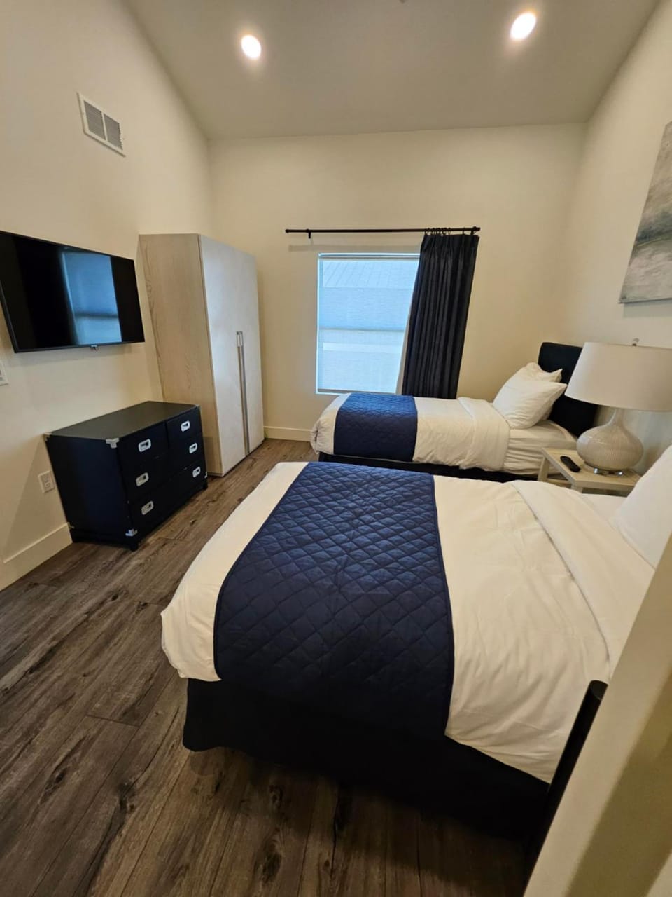 The Suites at Fishermen's Village - 2 Bedroom Suites Hotel in Punta Gorda