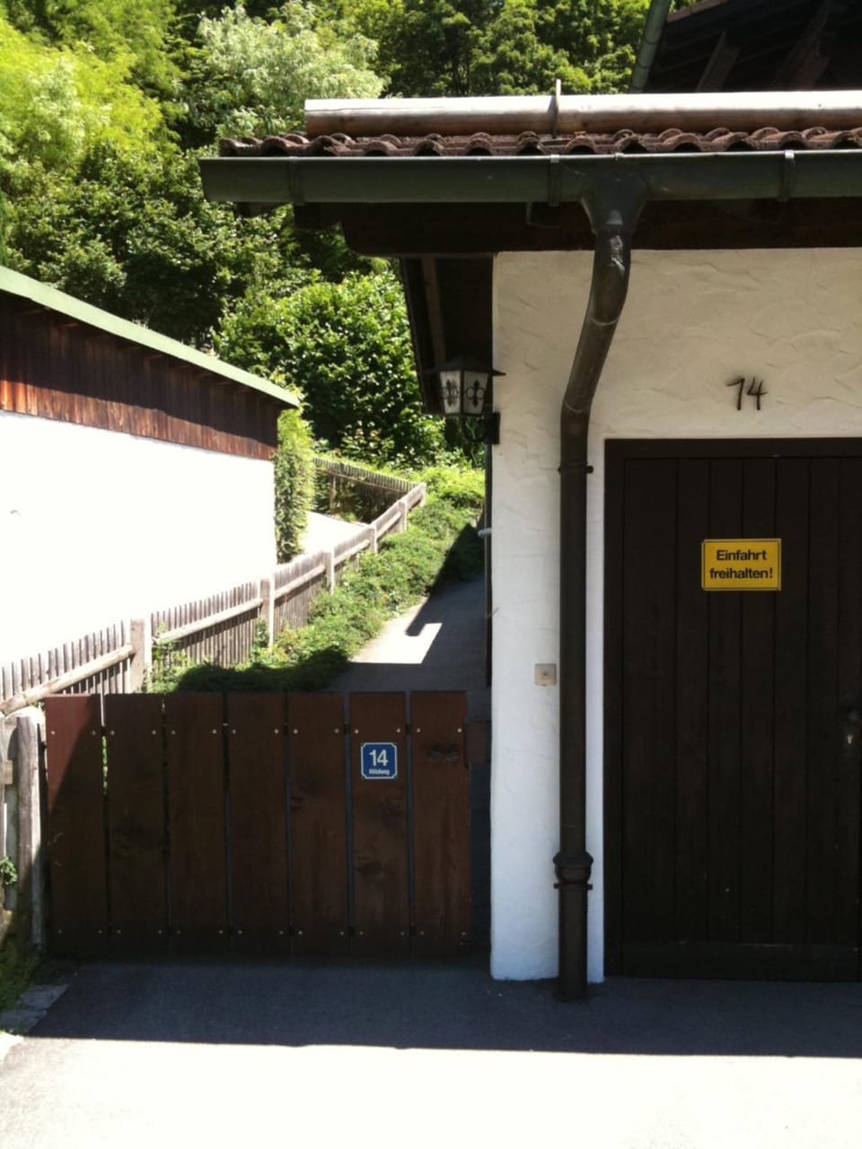 Property building, Facade/entrance