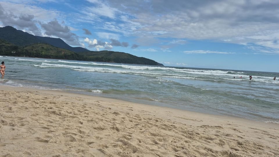 Nearby landmark, Natural landscape, Beach, Mountain view