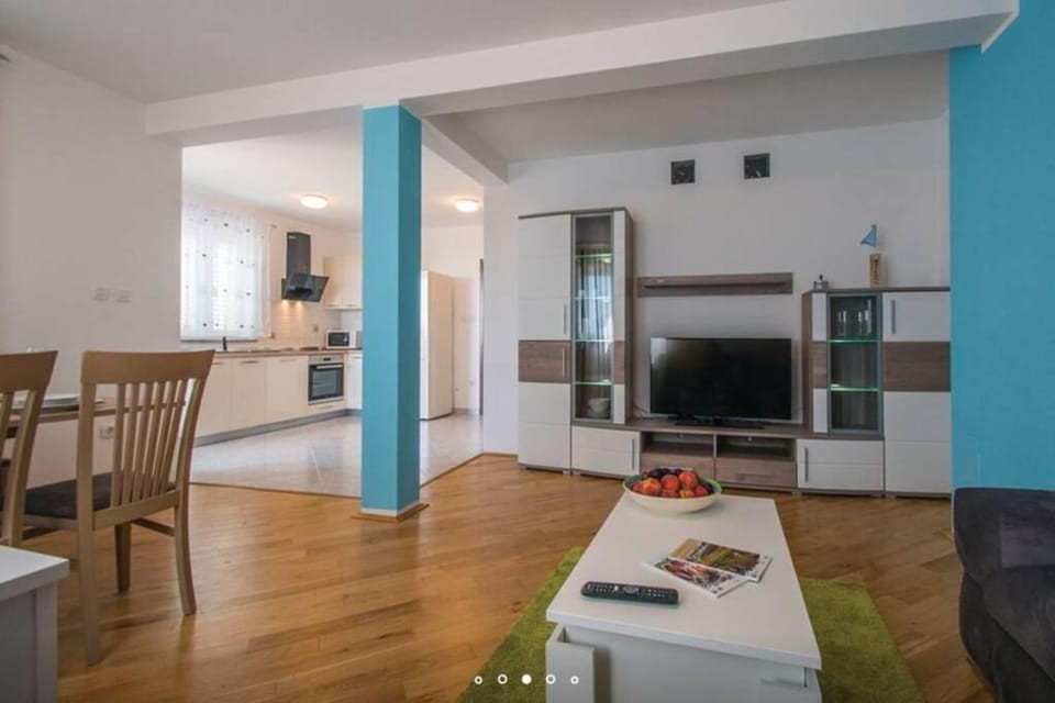 Comfortable apartment in Bartići Apartment in Istria County