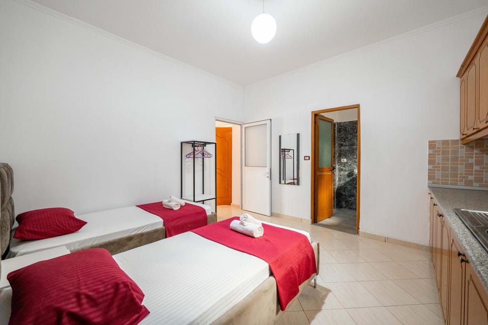 Bed, Kitchen or kitchenette, Bedroom, towels