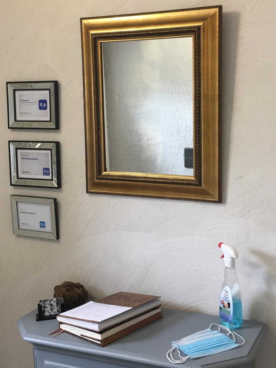 Logo/Certificate/Sign