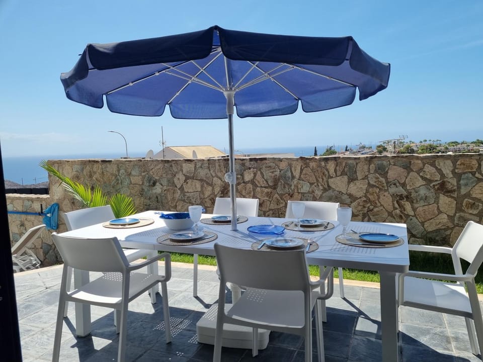 Balcony/Terrace, Dining area