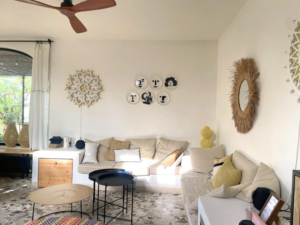 Living room, fireplace
