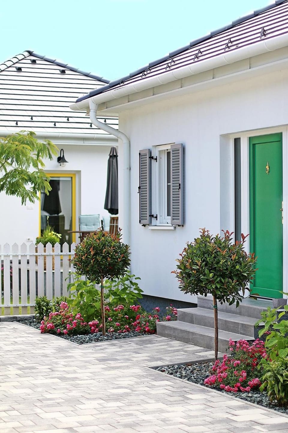 Property building, Facade/entrance