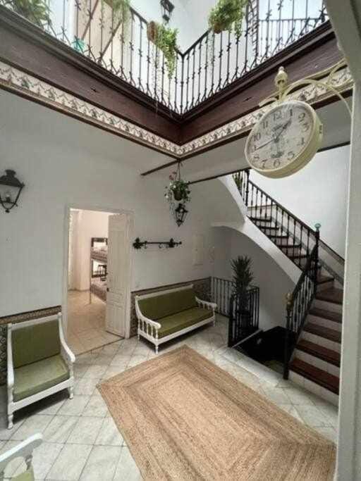 Casa palacio del siglo XVIII en centro Sevilla. House in Seville