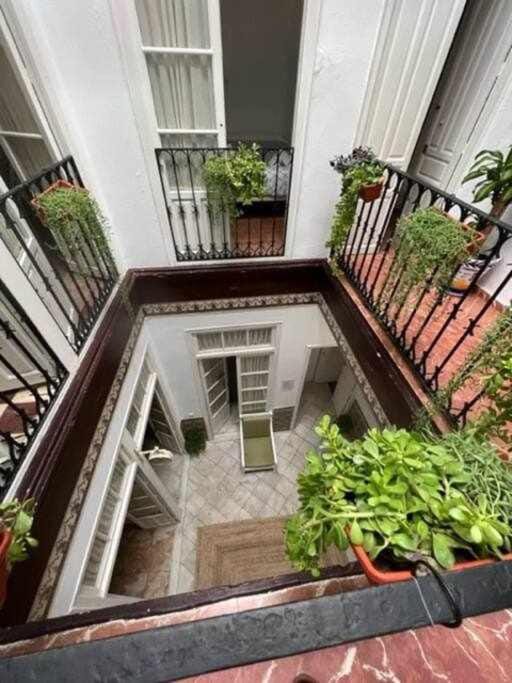 Casa palacio del siglo XVIII en centro Sevilla. House in Seville