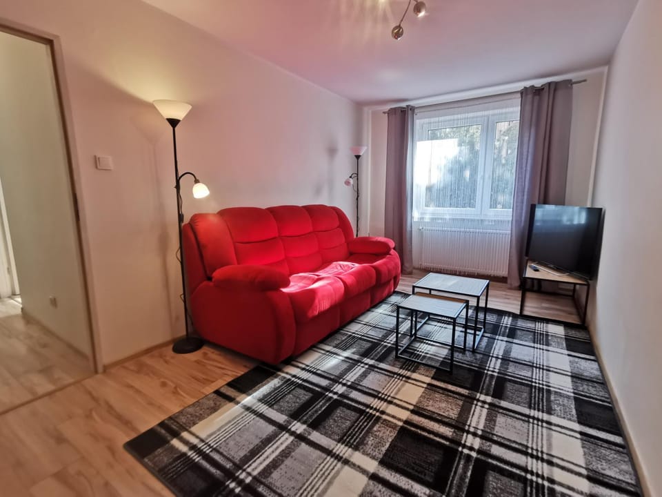 Communal lounge/ TV room, Living room, Seating area