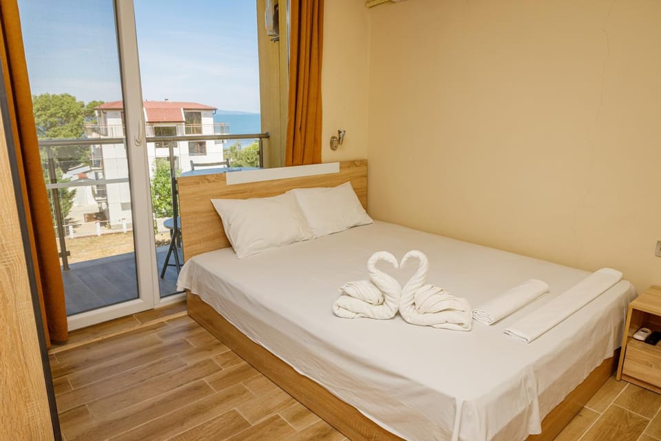 Silitur Central Apartment hotel in Burgas Province