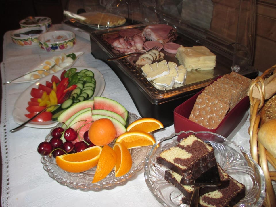 Buffet breakfast