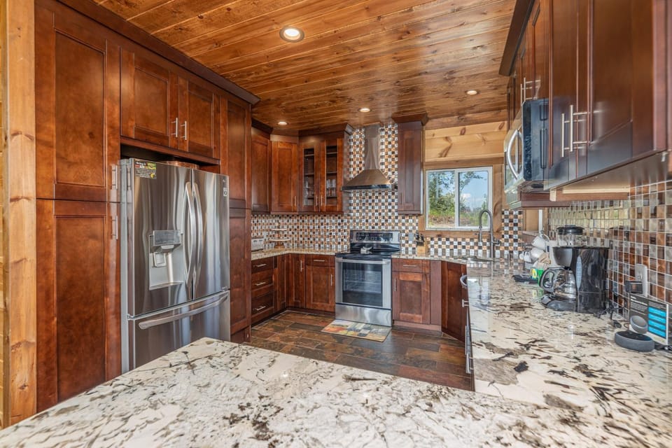 A Amazing Views Cabin with Grill Area Cabin in Gatlinburg