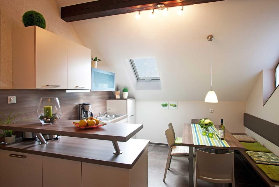 Property building, Kitchen or kitchenette, Living room