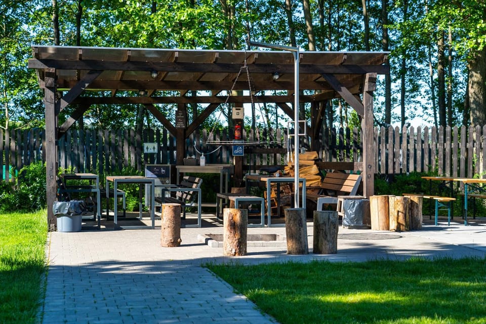 Day, BBQ facilities
