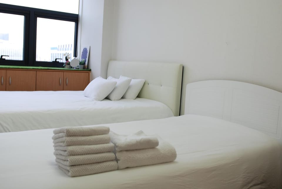 Gangnam Samseong coexmall SS Apartment in Seoul