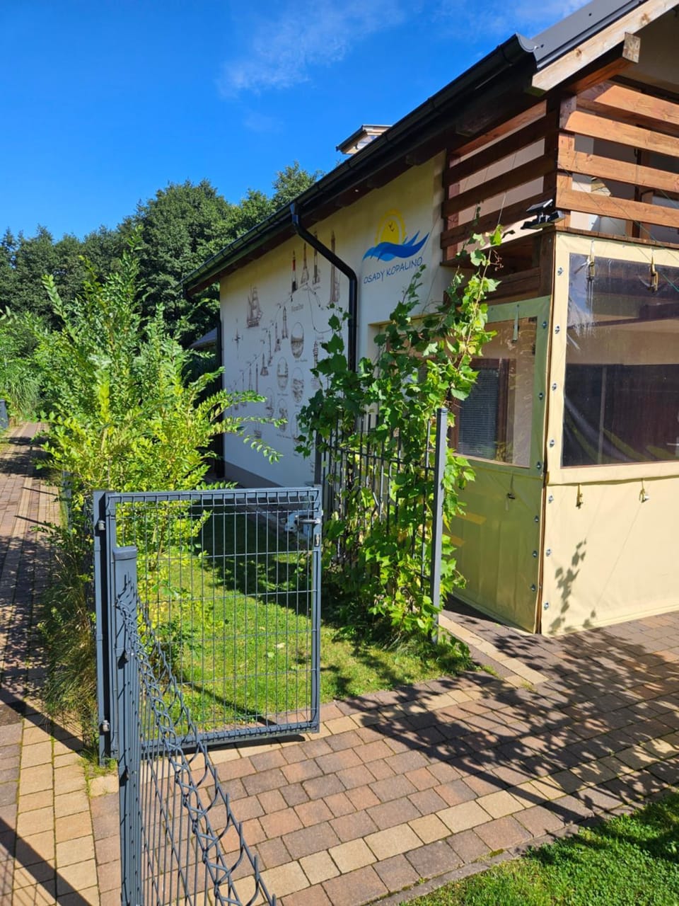 OSADA CZTERY PORY ROKU -DOM LATO House in Pomeranian Voivodeship