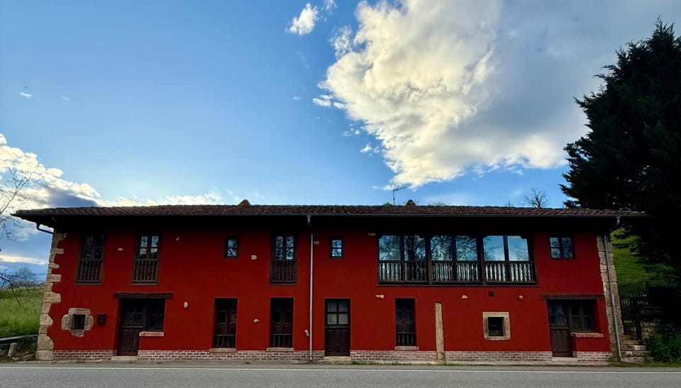 La Casería de Los Hevia 1 y 2 Apartment in Asturias
