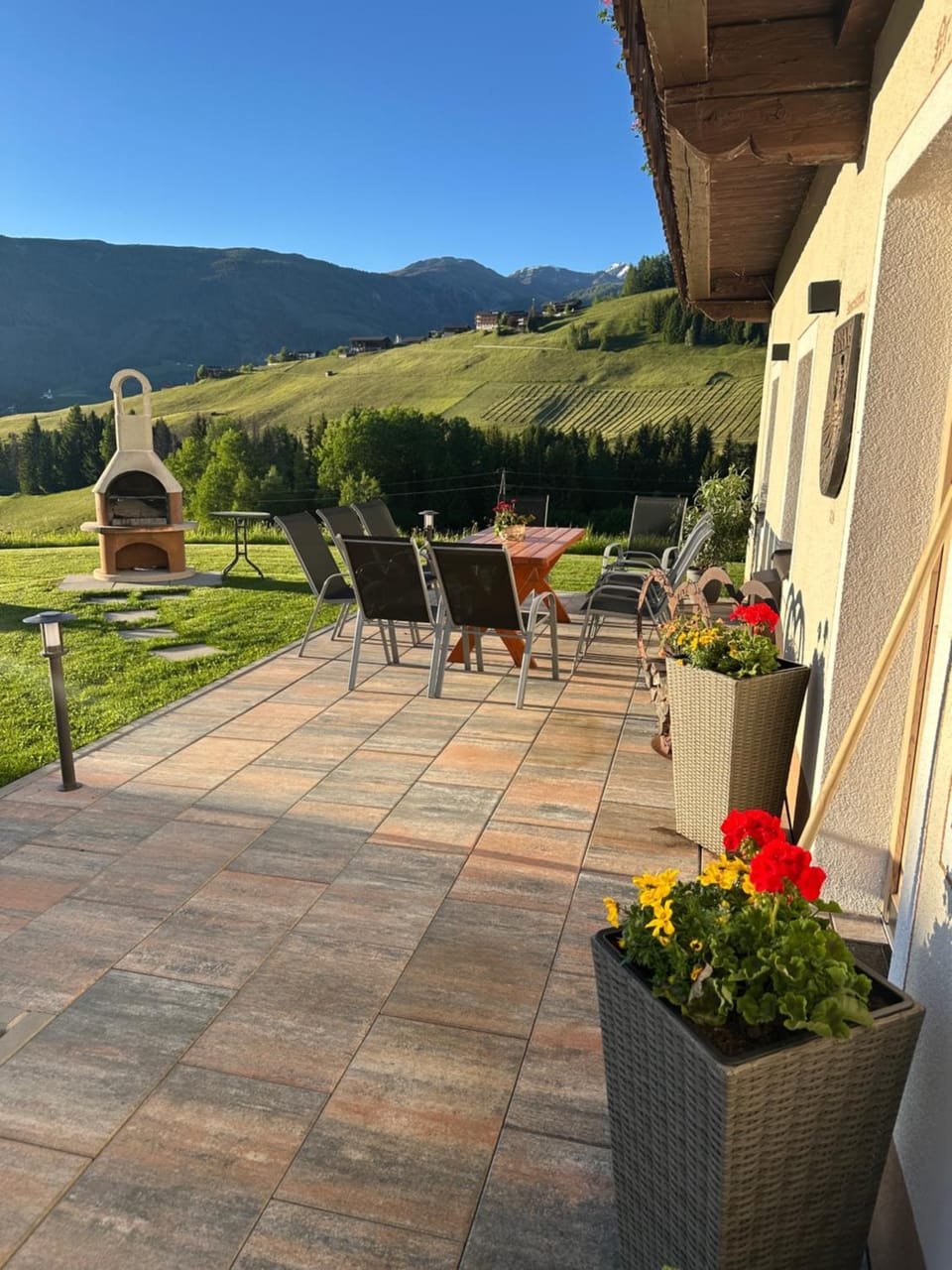Natural landscape, Garden, View (from property/room), Balcony/Terrace, Garden view, Mountain view