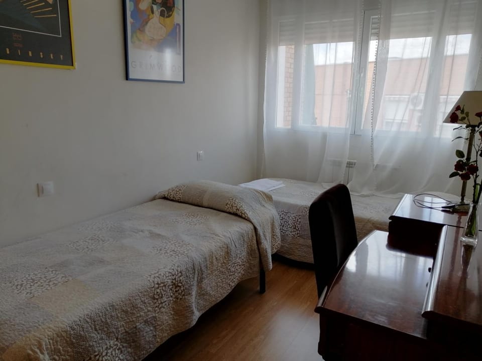 Piso Madrid Pacifico M-30 Apartment in Madrid