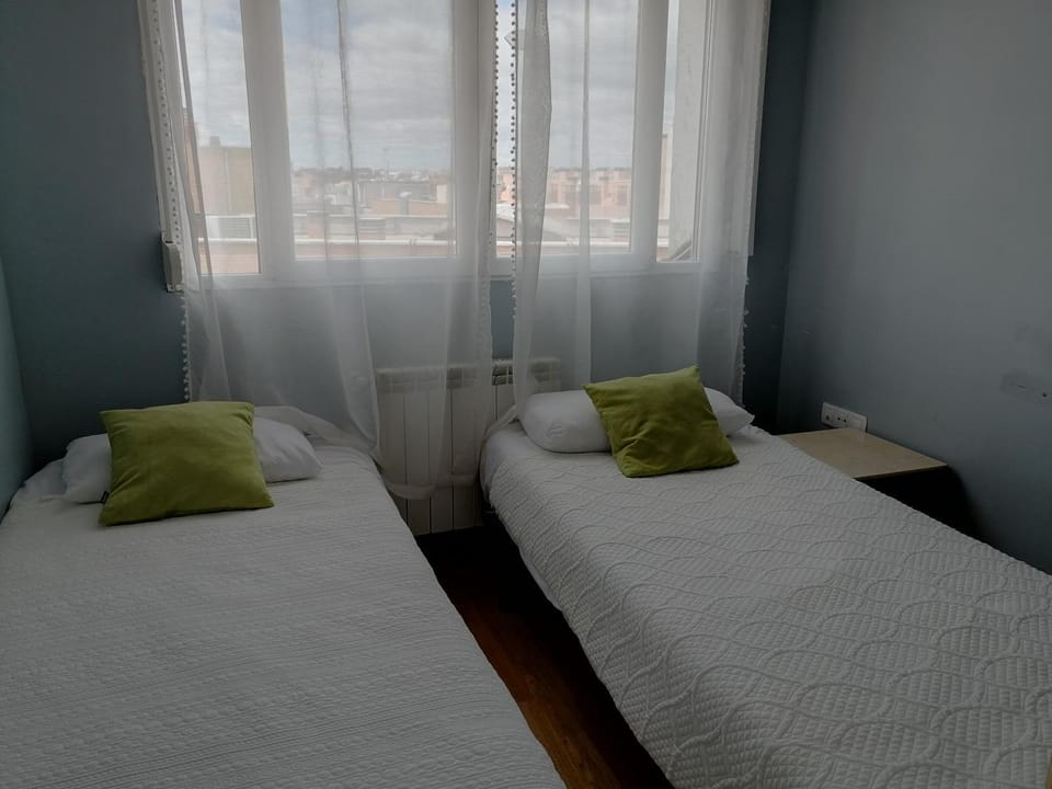 Piso Madrid Pacifico M-30 Apartment in Madrid