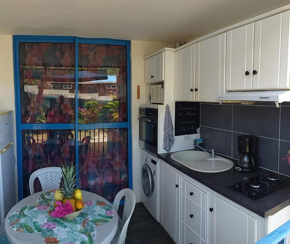 Studio Evasion Tropicale Diamant Apartment in Le Diamant