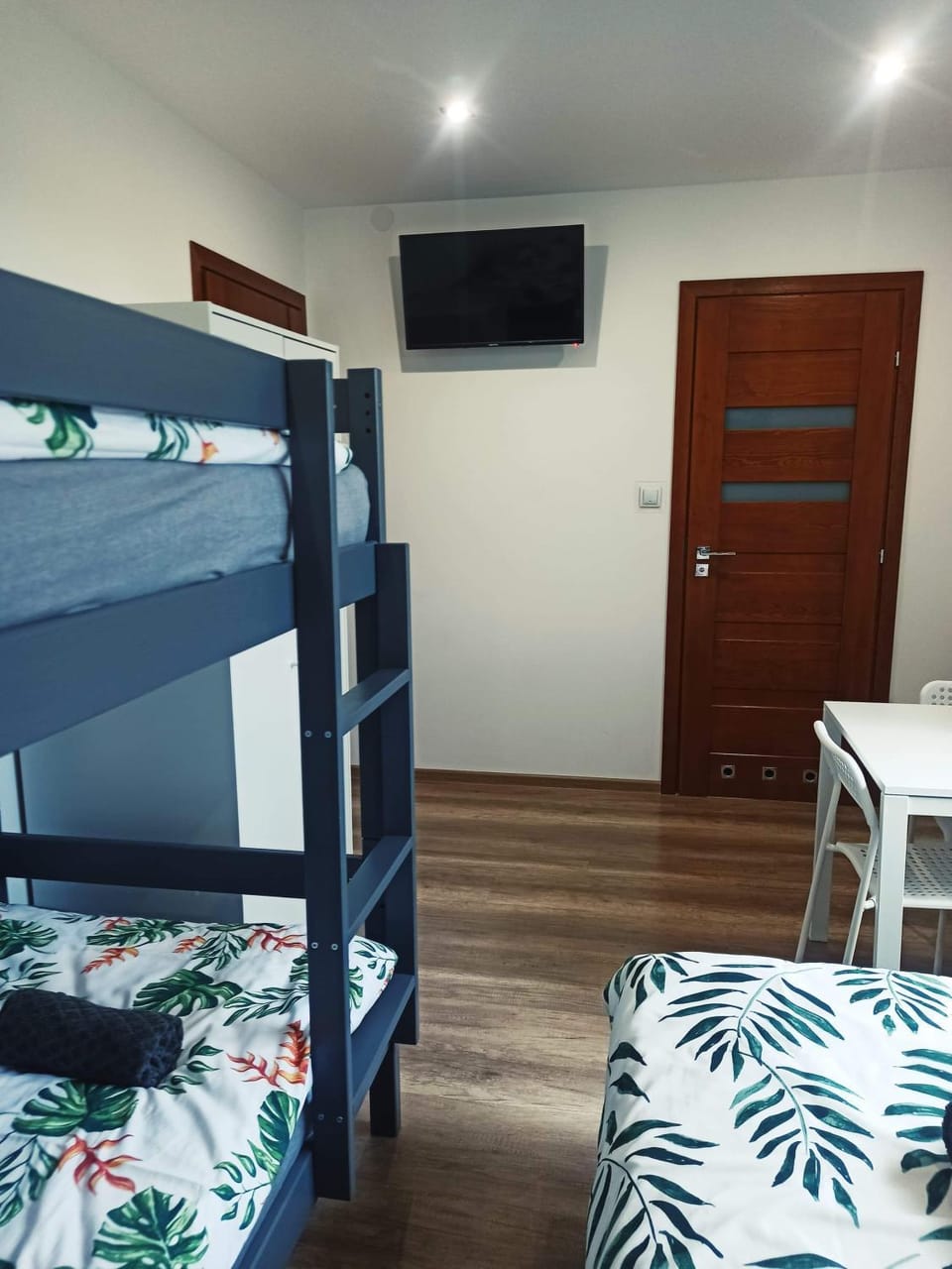 bunk bed
