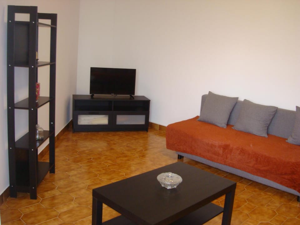 2Bed 15km Lisbon - Wifi, Ac, Parking Apartment in Lisbon District