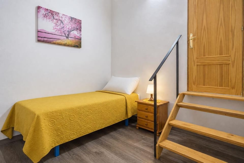 GuestReady - Gadi House Rural Retreat Bed and Breakfast in Comarca Sur