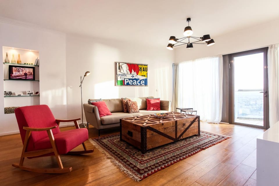 Communal lounge/ TV room, Living room