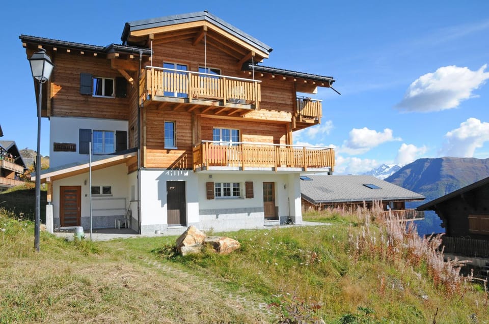 Property building, Summer