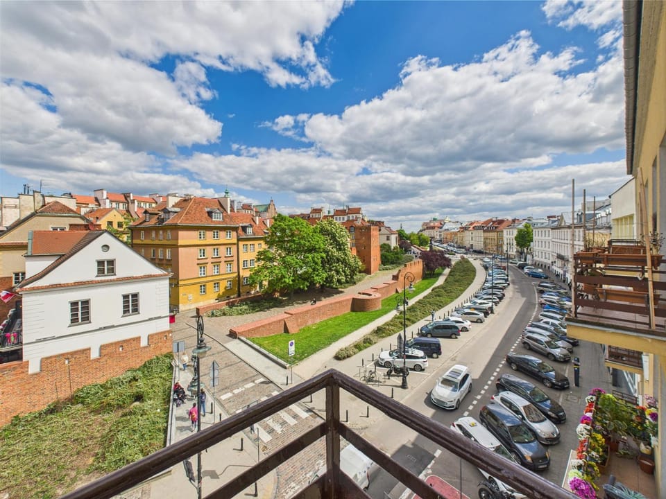 Neighbourhood