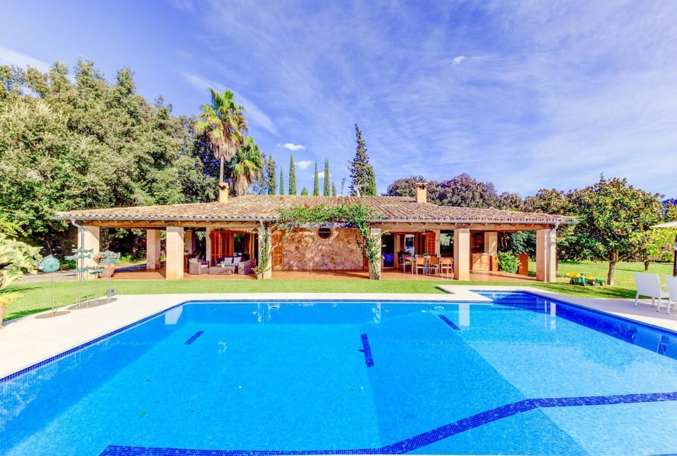 Property building, Off site, Swimming pool