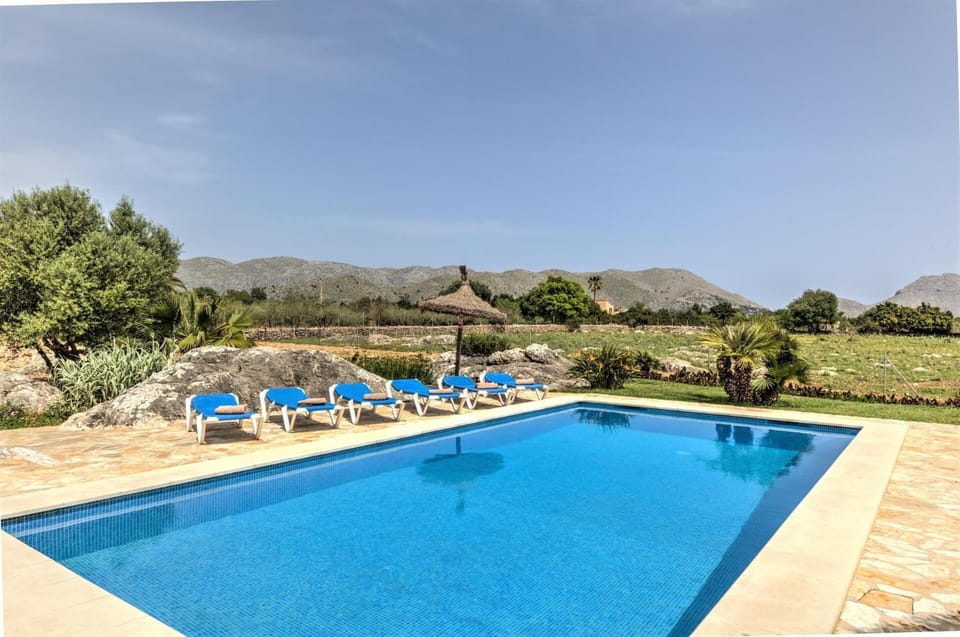 Natural landscape, Mountain view, Pool view, Swimming pool, Swimming pool, sunbed