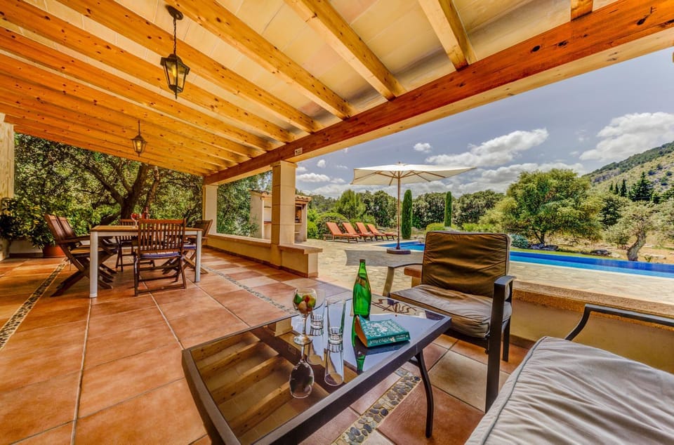 Balcony/Terrace, Dining area, Mountain view, Pool view, Swimming pool