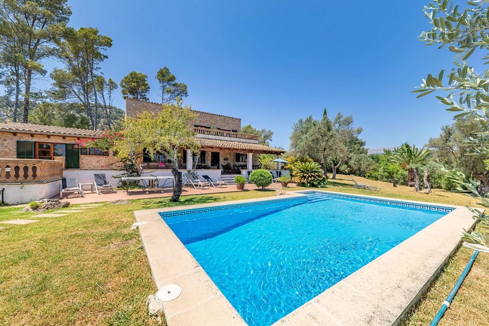 Property building, Natural landscape, Garden, Garden view, Pool view, Swimming pool, sunbed