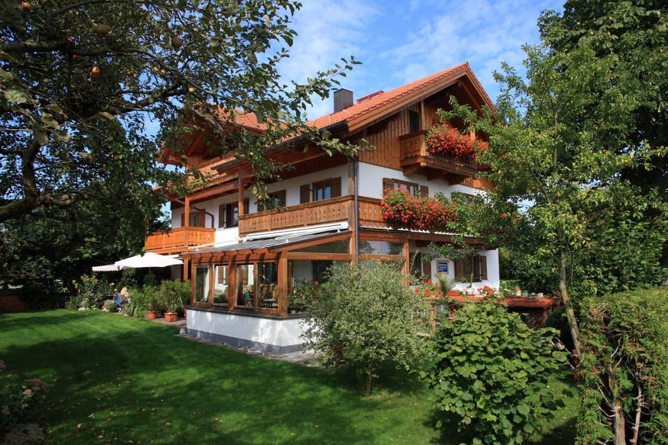 Gästehaus Burgmayr Bed and Breakfast in Bavaria