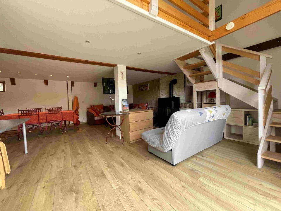 La Grange de Melaual House in Occitanie