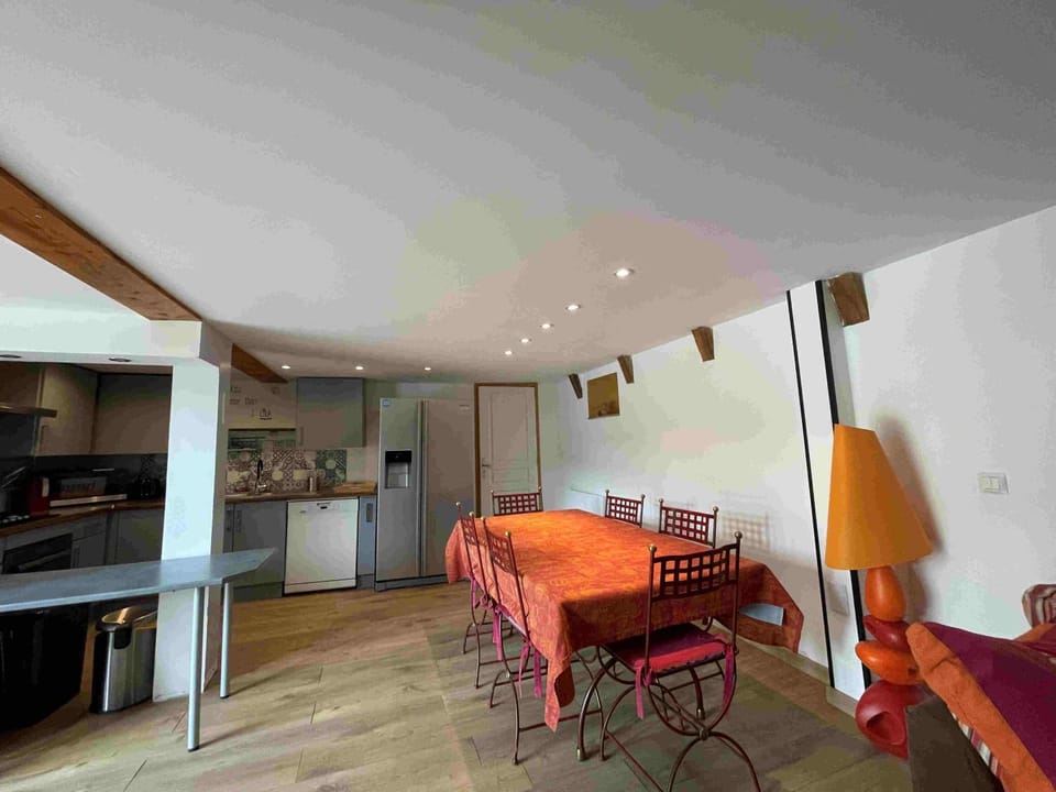 La Grange de Melaual House in Occitanie