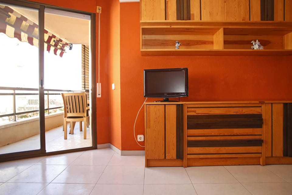 AT031 Comunidad con 2 piscinas, a 5 min a pie de la playa Apartment in Torredembarra
