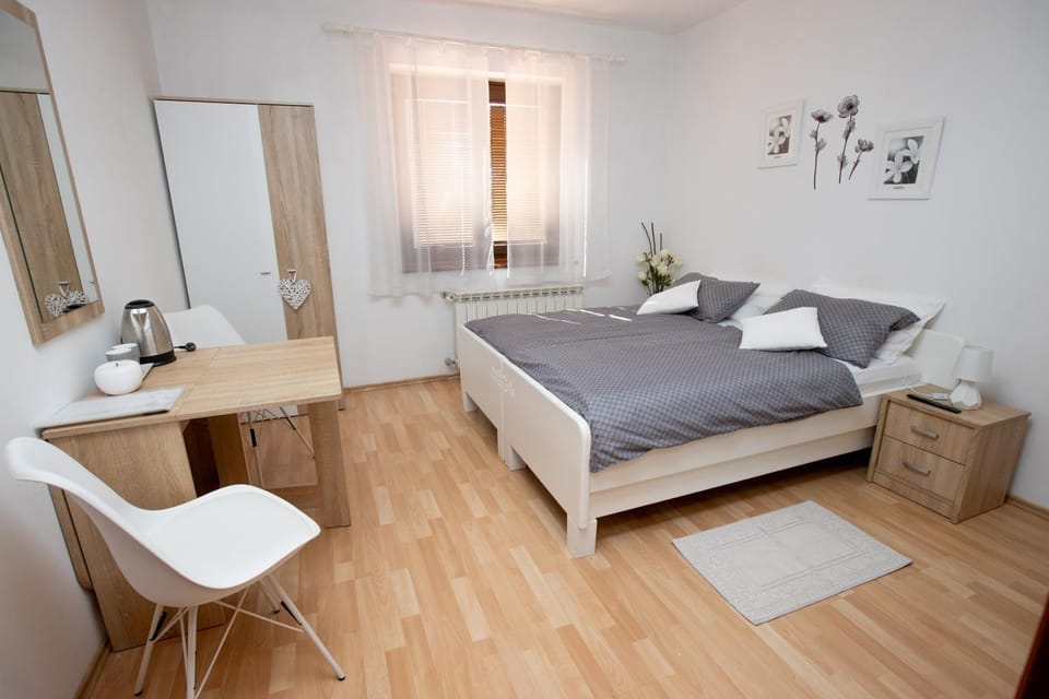 Guesthouse Sanabor Bed and Breakfast in Slovenia
