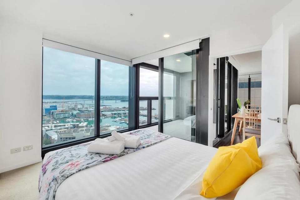 Bird's eye view, Bedroom