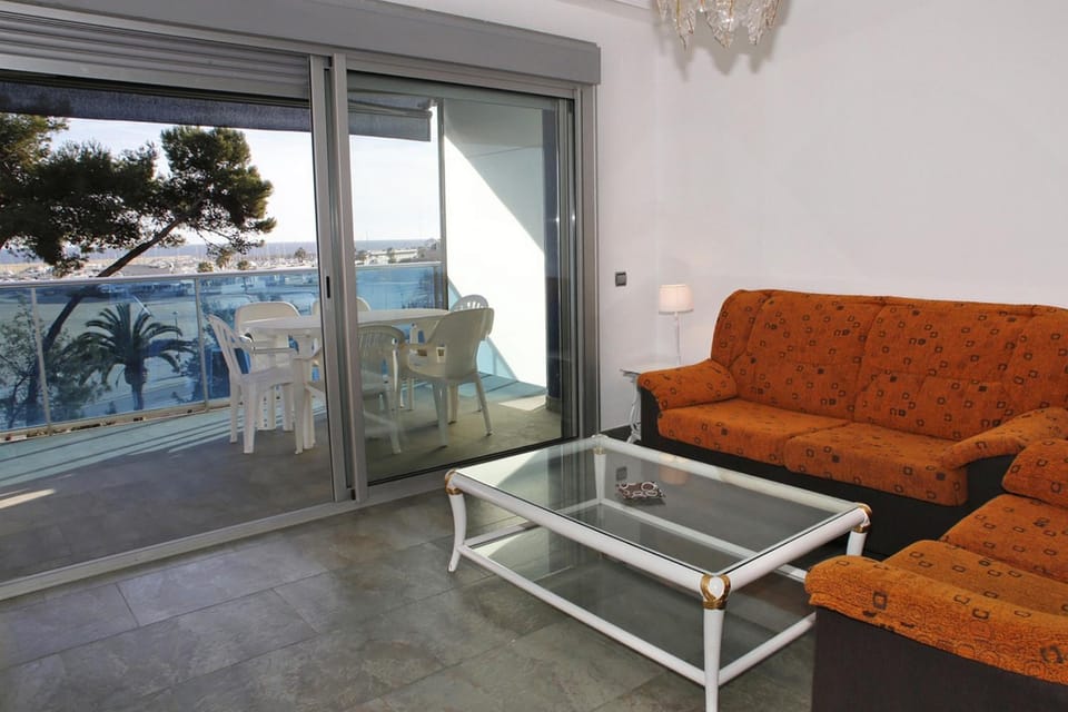 AT161 Vistas a la playa, piscina y equipamiento completo Apartment in Torredembarra